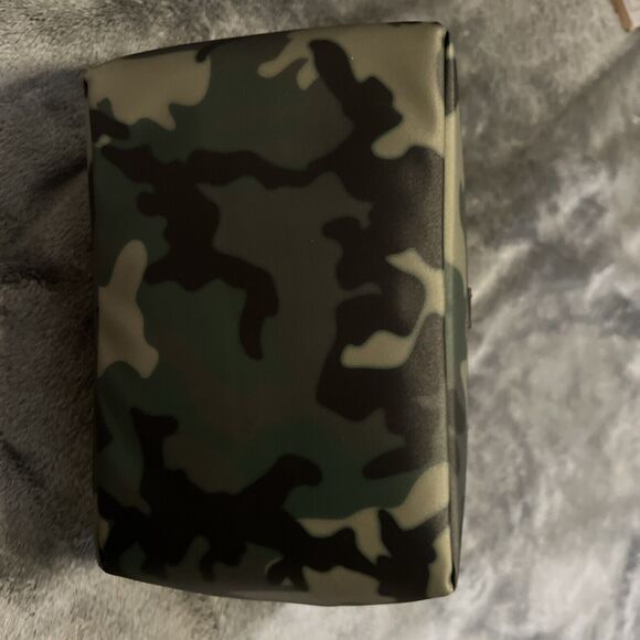 Corkcicle Woodland Camo Nona Lunchbox Roll TOP - Picture 5 of 8